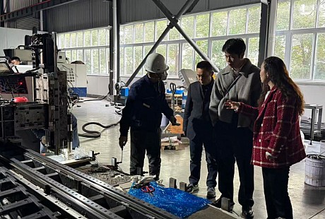 学会数智产业工委调研隆昌市全域数字化建设 