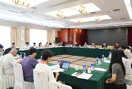 八市州代表齐聚成都共话县域经济 